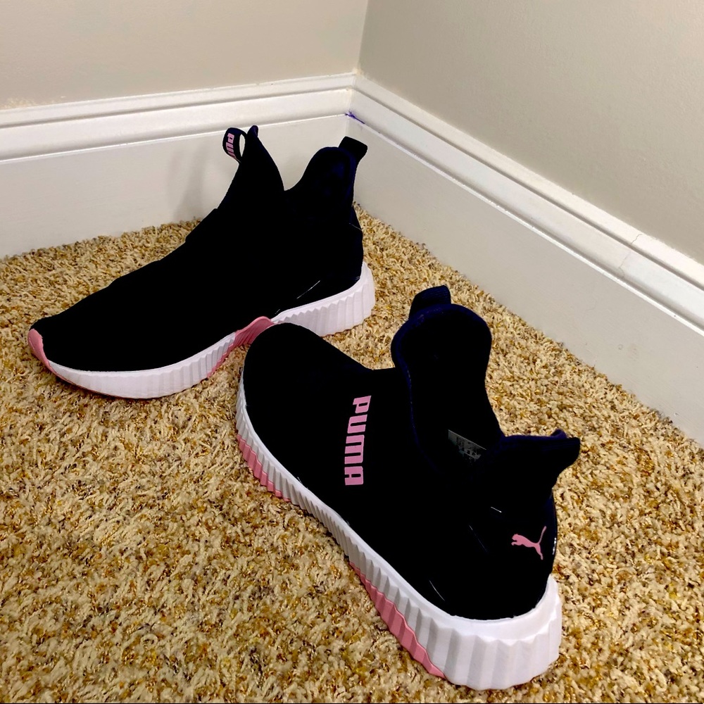 Women’s Slip on Pumas